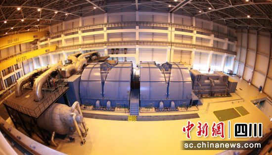 “华龙一号”全球首堆示范工程福清核电汽轮发电机组。AG尊时凯龙人生就博电气 供图